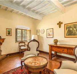 8 Bedroom Villa with Pool near Certaldo, Tuscany, Sleeps 14 - 15